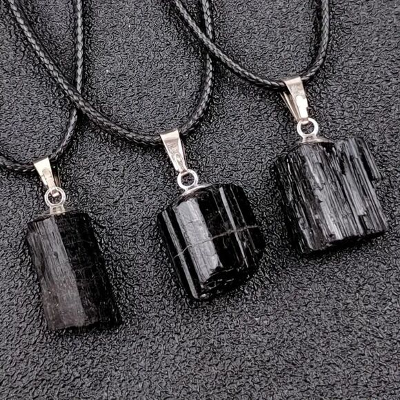 1pc Raw Black Tourmaline Stone Pendant Necklace Natural Adjustable Cord New - Picture 5 of 8